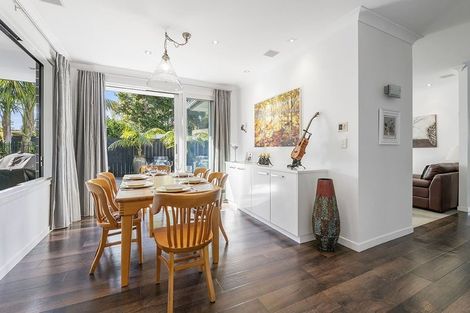 Photo of property in 76a Ladies Mile, Manly, Whangaparaoa, 0930