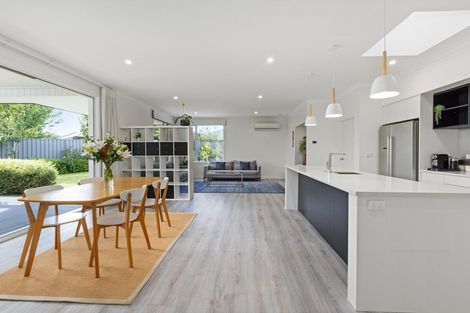 Photo of property in 7c Whakatomo Place, Havelock North, 4130