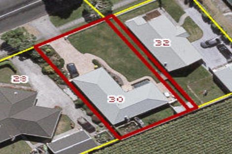 Photo of property in 30 Bayly Street, Waitara, 4320