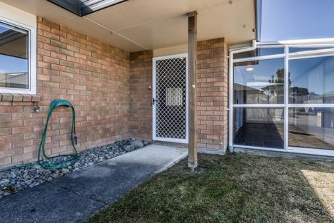 Photo of property in 17b Villa Grove, Paraparaumu, 5032