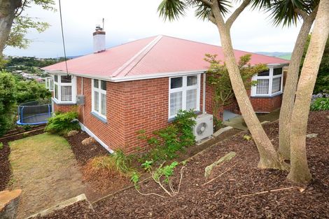 Photo of property in 16 Ryehill Street, Calton Hill, Dunedin, 9012