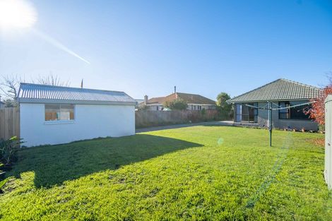 Photo of property in 121 Effingham Street, North New Brighton, Christchurch, 8083