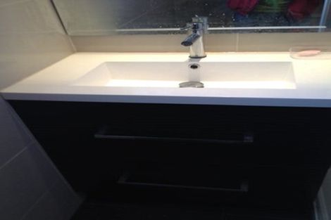 Photo of property in 2/10 Mahon Place, Papatoetoe, Auckland, 2025