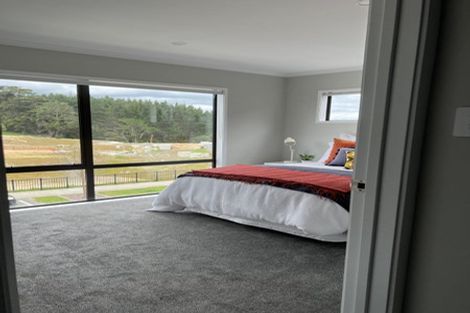 Photo of property in 10 Kapia Road, Westgate, Auckland, 0614