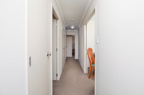 Photo of property in 10 Ruske Place, Grandview Heights, Hamilton, 3200