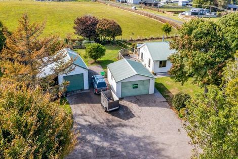 Photo of property in 116 Clifford Road, Eltham, 4322