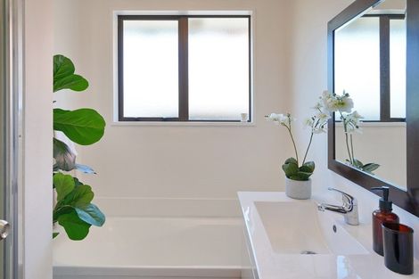 Photo of property in 150 Neville Street, Spreydon, Christchurch, 8024