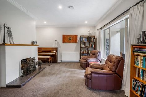 Photo of property in 71 Welsh Road, Winton, 9720
