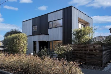 Photo of property in 11 Church Square, Addington, Christchurch, 8024