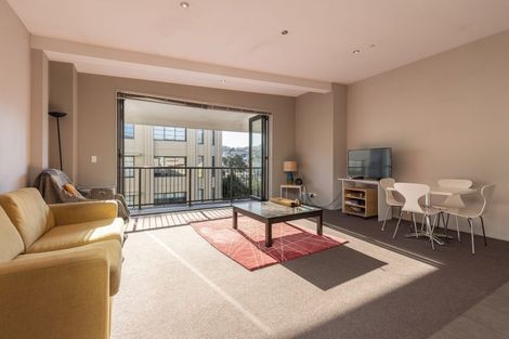 Photo of property in 12 Majoribanks Street, Mount Victoria, Wellington, 6011