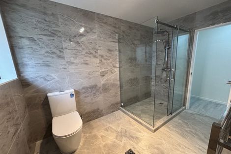 Photo of property in 50 San Valentino Drive, Henderson, Auckland, 0612