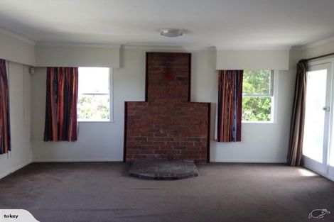 Photo of property in 19 Lyford Crescent, Sunnynook, Auckland, 0620