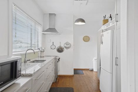 Photo of property in 18 Garvins Road, Hornby, Christchurch, 8042