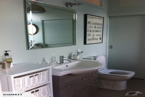 Photo of property in 9 Herald Terrace, Berhampore, Wellington, 6023