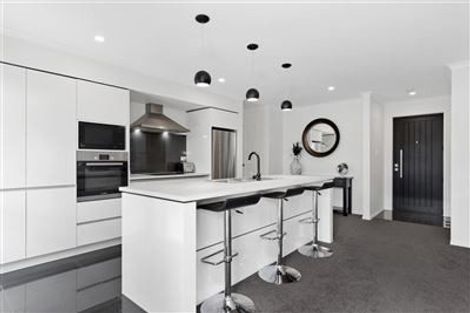 Photo of property in 28 Applin Lane, Pyes Pa, Tauranga, 3112