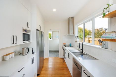 Photo of property in 31 Anderson Street, Hokowhitu, Palmerston North, 4410