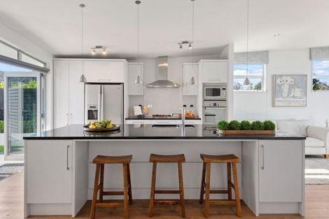 Photo of property in 19 Penhelig Place, Burnside, Christchurch, 8053