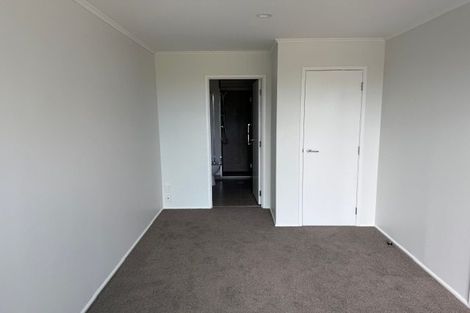 Photo of property in 10d/30 Westward Ho, Glen Eden, Auckland, 0602