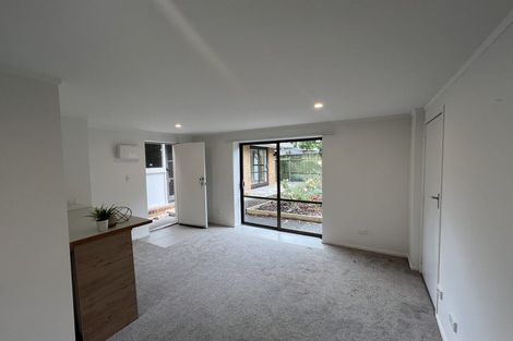 Photo of property in 19 Sartors Avenue, Northcross, Auckland, 0630
