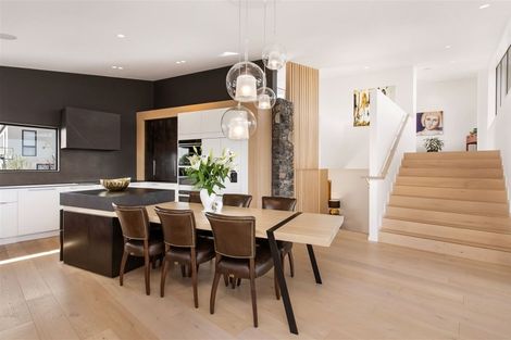 Photo of property in 3 Inverness Lane, Redcliffs, Christchurch, 8081