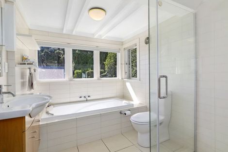 Photo of property in 69 Muritai Road, Eastbourne, Lower Hutt, 5013