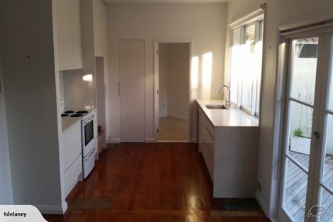 Photo of property in 60 Old Lake Road, Narrow Neck, Auckland, 0624