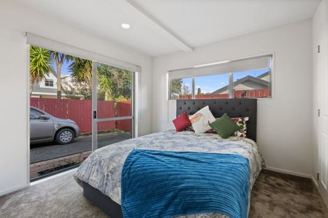 Photo of property in 5 Palmgreen Court, Stanmore Bay, Whangaparaoa, 0932