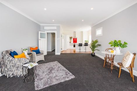 Photo of property in 37 Harris Street, Marton, 4710