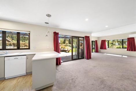 Photo of property in 16 Kingan Road, Luggate, Cromwell, 9383