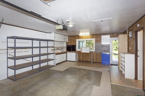 Photo of property in 2/6 Venus Place, Half Moon Bay, Auckland, 2012