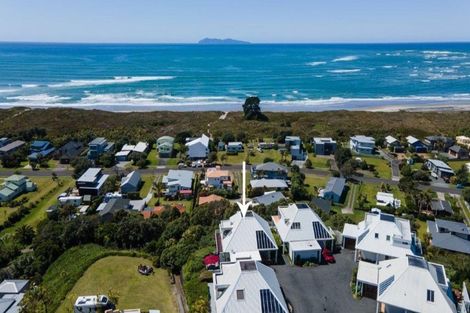 Photo of property in 2/508 Seaforth Road, Bowentown, Waihi Beach, 3177