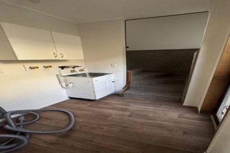 Photo of property in 34a Mark Edward Drive, Half Moon Bay, Auckland, 2012