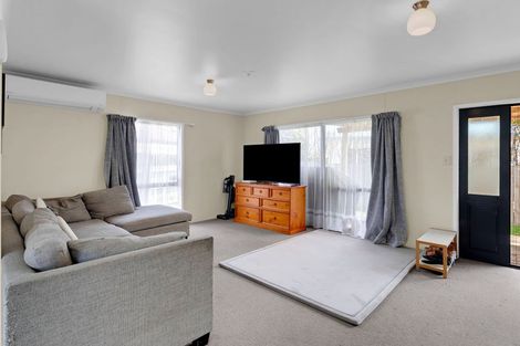 Photo of property in 3 Penney Green, Nawton, Hamilton, 3200