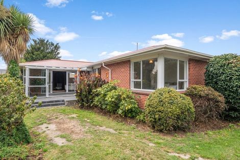 Photo of property in 26 Glenora Place, Hornby, Christchurch, 8042