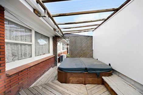 Photo of property in 2 Guy Place, Melville, Hamilton, 3206