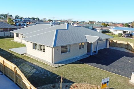 Photo of property in 8 Mcmullan Place, Oamaru North, Oamaru, 9400