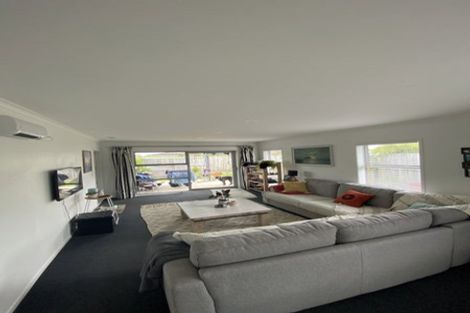 Photo of property in 2/2 Hilton Road, Saint Andrews, Hamilton, 3200