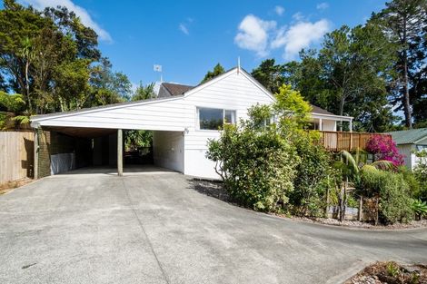 Photo of property in 15 Annison Avenue, Glen Eden, Auckland, 0602