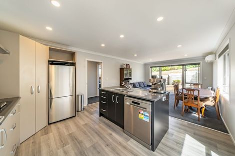 Photo of property in 103 Te Puia Drive, Aotea, Porirua, 5024