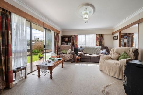 Photo of property in 3 Howe Street, Foxton, 4814