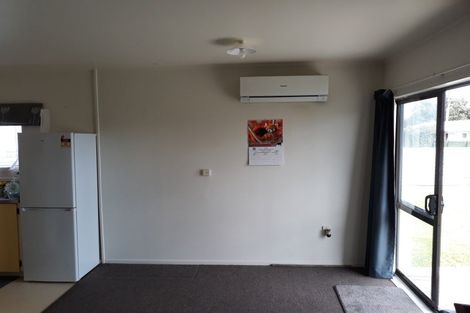 Photo of property in 71c Avenue Road, Foxton, 4814