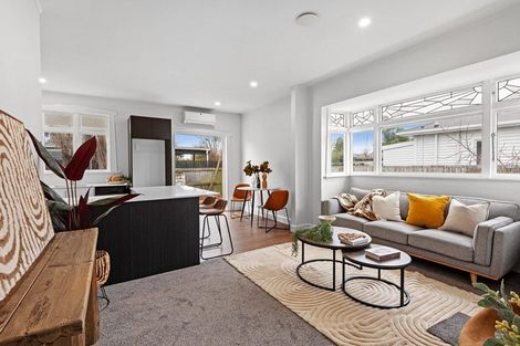 Photo of property in 21 Tilford Street, Woolston, Christchurch, 8062