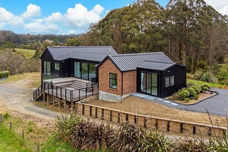 Photo of property in 255 Bluff Road, Pokeno, 2471