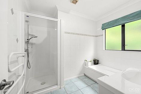 Photo of property in 9 Fernridge Way, Tirohanga, Lower Hutt, 5010