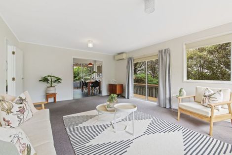 Photo of property in 94 Salamanca Road, Sunnynook, Auckland, 0620