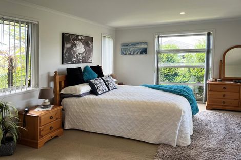 Photo of property in 36 Plover Street, One Tree Point, 0118