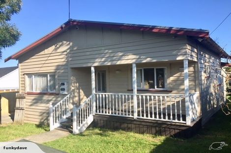 Photo of property in 44 Rimu Street, New Lynn, Auckland, 0600
