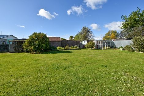 Photo of property in 16 Richmond Road, Carterton, 5713