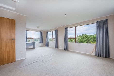 Photo of property in 15a Lenox Grove, Johnsonville, Wellington, 6037