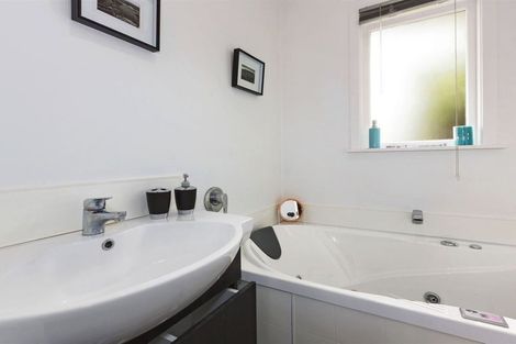 Photo of property in 129 Conclusion Street, Ascot Park, Porirua, 5024